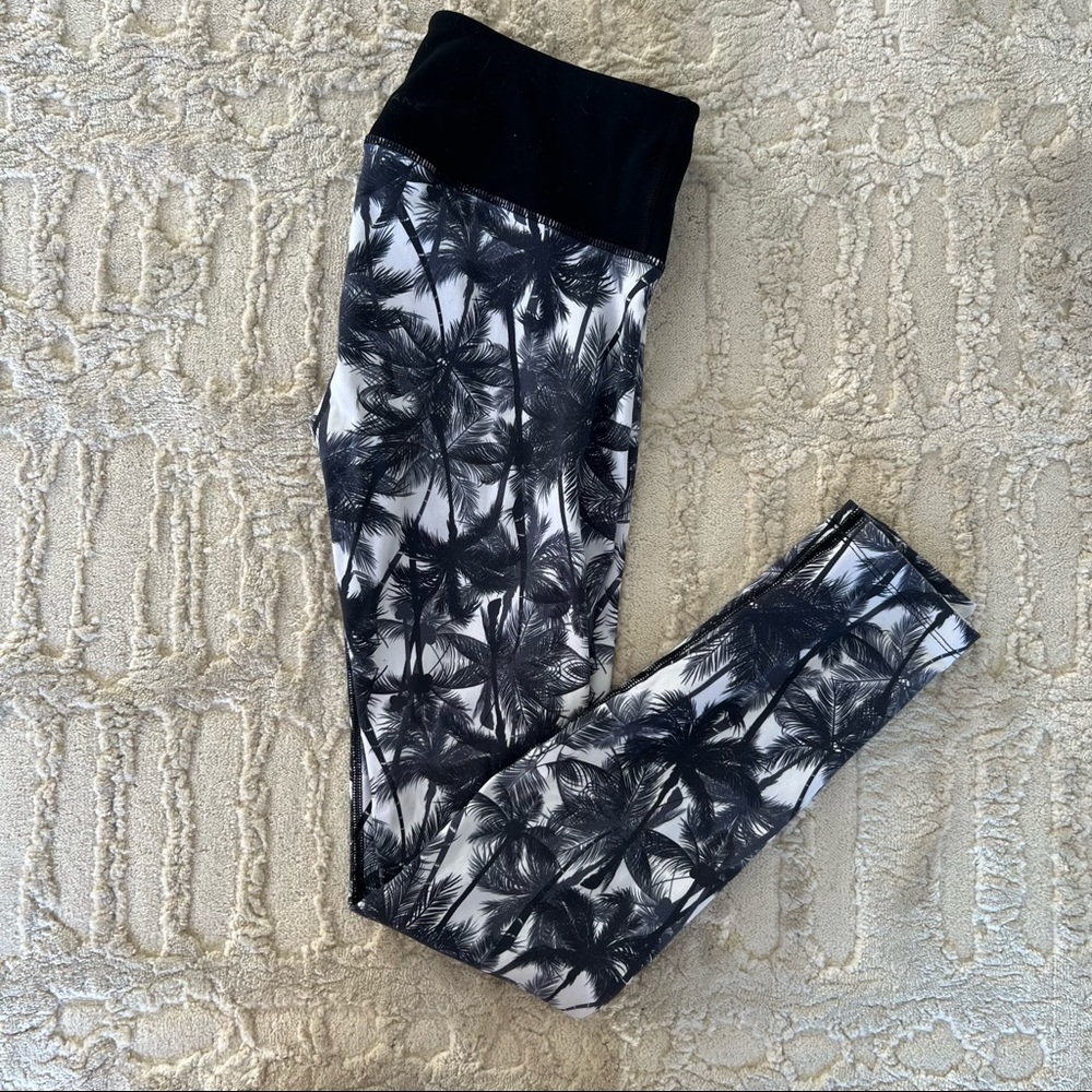 Lorna Jane | Palm Trees Leggings